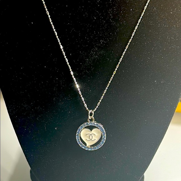 Silver Heart Zipper Pull - Picture 1 of 3